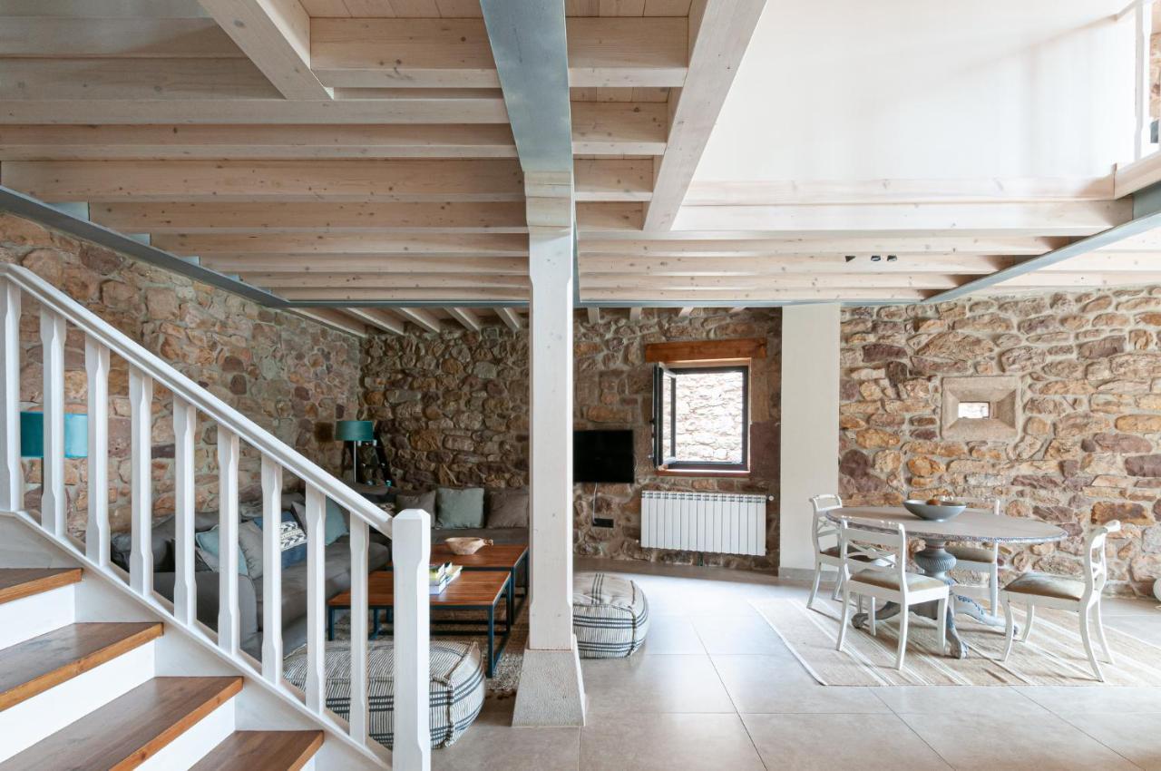 La Casa De Piedra Villa Herrera de Ibio Bagian luar foto